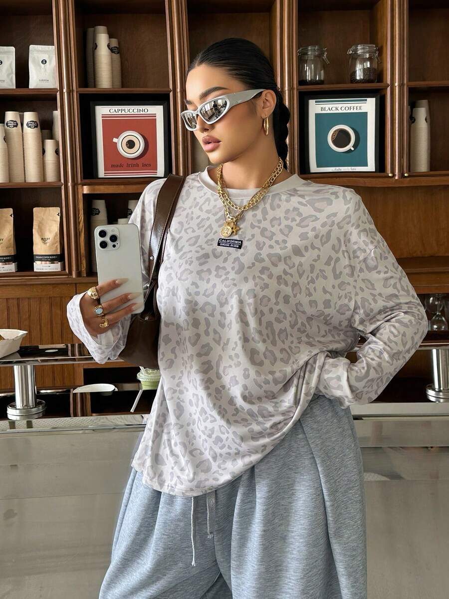 Muchica Plus Size Women's Leopard Print Crew Neck Drop Shoulder Long Sleeve Loose Casual T-Shirt - Multicolor - View 1