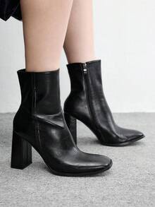 Daringsoles Ladies, Fashion, Black Oil Wax Leather, Square Toe Versatile 9.5cm Square Heel And Ankle Boots - Black - View 2