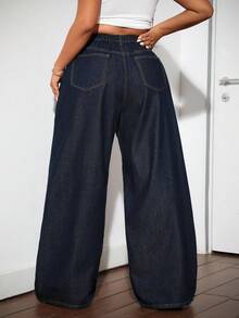 SHEIN CURVE+ 大尺碼女款極簡經典高腰純色牛仔長褲，適合通勤與日常穿著 - 藍色 - 查看 2