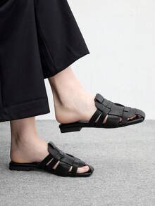 CUCCOO BIZCHIC 女款黑色編織鞋面粗跟低跟涼鞋，適合通勤辦公穿著 - 黑色 - 查看 2