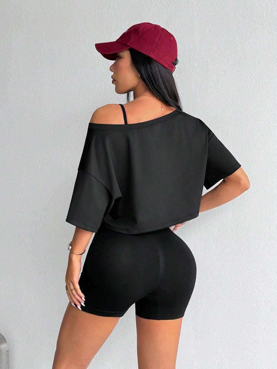 Dewbera Dewbera Set With Seamed Jacket Off-Shoulder Short Black, Seamless Bra And Shorts - Black - View 1