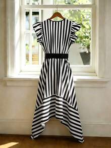 SHEIN Franclia 女款黑白格紋夏季優雅度假連衣裙，V領荷葉袖附腰帶，不對稱長款派對洋裝 - 黑色 - 查看 2