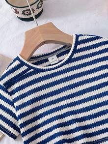SHEIN Young Girl Striped Short Sleeve T-Shirt And Shorts Casual Set - Blue - View 4