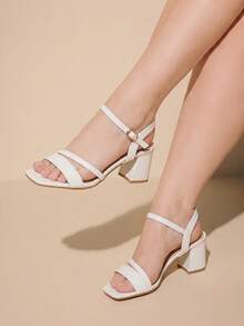 CUCCOO CURVES Plus Size Women's Wide Width Comfortable Casual Sandals, Suitable For Going Out, Vacation And Daily Wear, Summer For Christmas Wide Fit - pure white - View 3