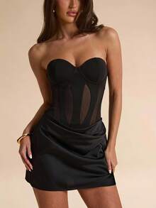 SHEIN BAE Vestido mini negro sin tirantes transparente sexy de satén con patchwork en línea A para mujer, vestido formal para fiesta, vestido para fiesta de cóctel, vestido para festival de música, vestido para salir de noche, vestido elegante, vestido negro - Negro - Ver 6