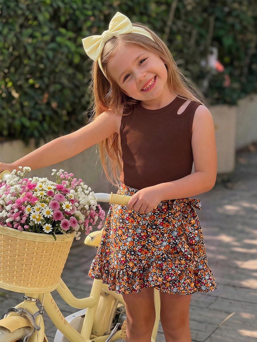 Emery Rose Kids Emery Rose Kids 女童小女孩純色鏤空設計背心上衣與碎花裙套裝 - 咖啡棕 - 查看 1