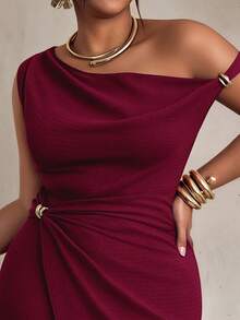 Firerie Brown Fitted Asymmetrical Shoulder Metal Decor Cinched Waist Bodycon Plus Size Women Long Dress/Elegant Commute Office Workplace Outfit Siren Style High-End Banquet Outfit Metal Buckle Decor Wrap-Around Long Dress/Prom/Wedding Season/Valentine's Day/Party/Sexy/Commute/Elegant Romantic/Birthday Party Outfit - Burgundy - View 7