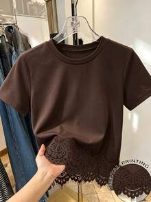 少女款串珠蝴蝶結刺繡圓領短袖休閒標準尺寸T恤 - 棕色 - 查看 2