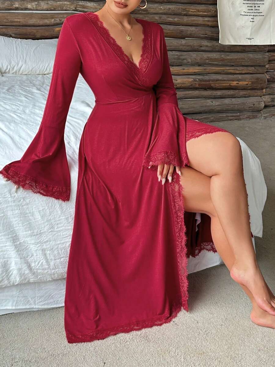 Dazy Plus Gaun Tidur Rumahan Seksi Berenda Kontras Elegan untuk Wanita Ukuran Plus, Panjang Sedang - Burgundy - View 1