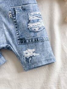 SHEIN Vintaside Kids 嬰兒男童卡通圖案牛仔效果短袖連體褲 - 藍色 - 查看 5