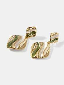MOTF PREMIUM INS FASHION IRREGULAR TEXTURE WATER RIPPLE PLEATED STUD EARRINGS FEMININITY HIGH-END EARRINGS EARRINGS - Multicolor - View 6