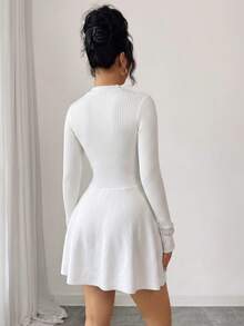 SHEIN Raffinéa Women's Solid Color V-Neck Pleated Casual Daily Knit Dress - White - View 2