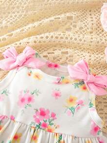 SHEIN 新生女宝宝可爱碎花图案无袖连衣裙，夏季 - 米色 - 查看 4