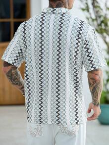Manfinity CasualCool 男士幾何圖案短袖成熟休閒時尚 Polo 衫 - 彩色 - 查看 2