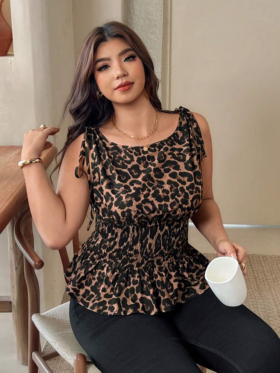 SHEIN Frenchy 大尺碼女款豹紋抓皺休閒日常穿著上衣