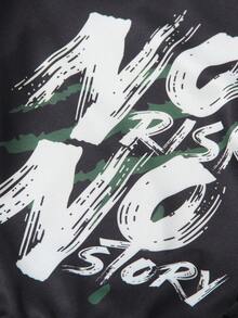 SHEIN 2件組青少年男孩時尚黑色運動衫與迷彩工裝慢跑褲套裝，胸前圖案印花，酷炫街頭風，柔軟舒適面料，易穿搭，適合春秋季、學校、外出、返校 - 軍綠色 - 查看 3