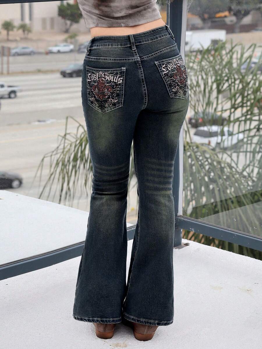 Grunge Punk ROMWE X Capri Everitt 花卉與字母刺繡女款喇叭休閒牛仔褲,校園風 - 藍色 - 查看 1