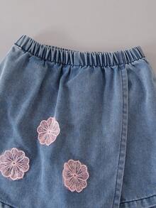 SHEIN Playful Pals 女童休閒可愛圓領標準肩寬彩色波點彩虹印花T恤與純色牛仔裙套裝，夏季返校穿搭 - 粉色 - 查看 9