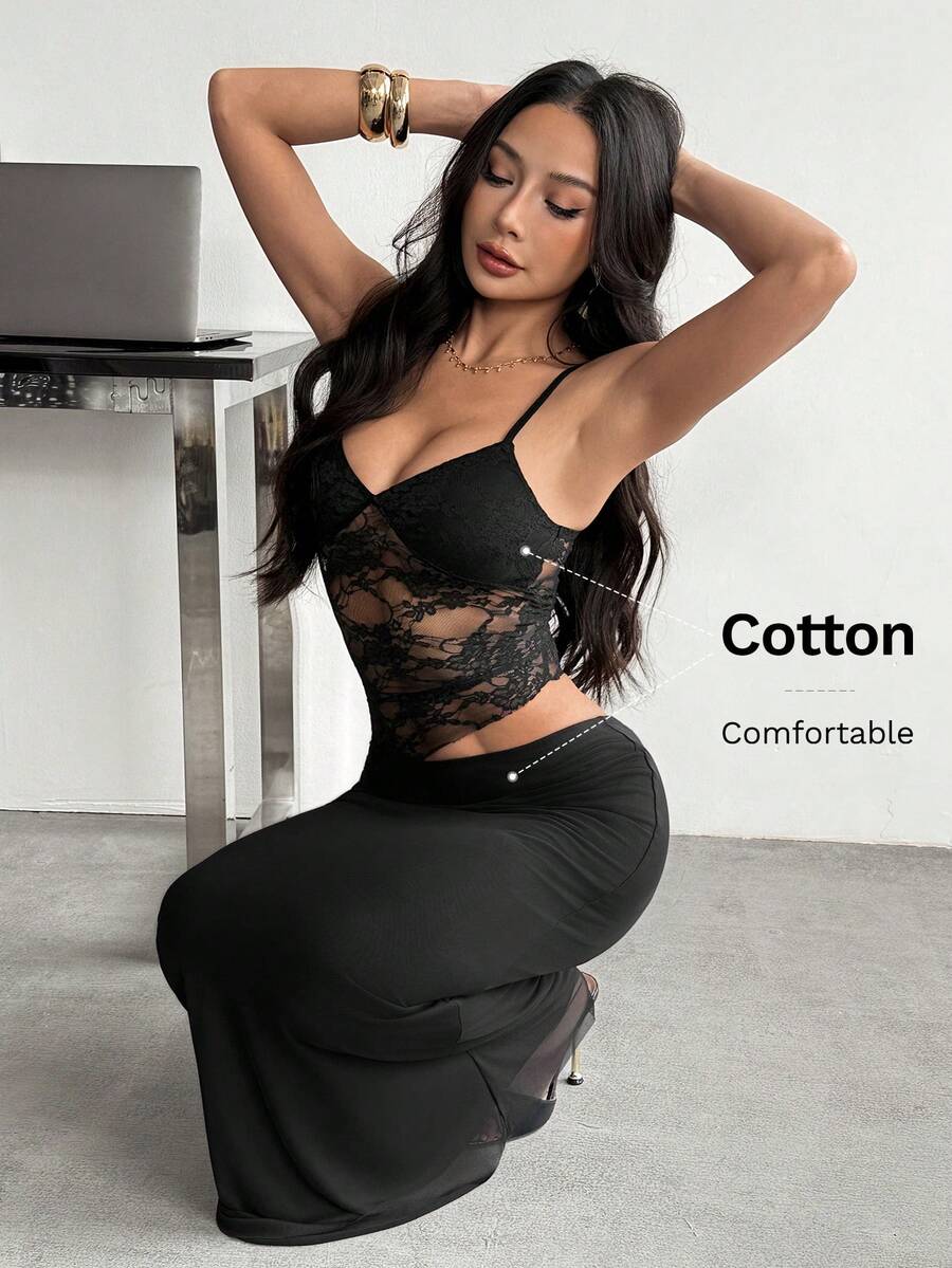 SHEIN PETITE 女款對比蕾絲腰部鏤空時尚性感細肩帶洋裝 - 黑色 - 查看 1