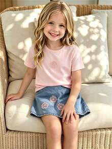SHEIN Playful Pals 女童休閒可愛圓領標準肩寬彩色波點彩虹印花T恤與純色牛仔裙套裝，夏季返校穿搭 - 粉色 - 查看 4