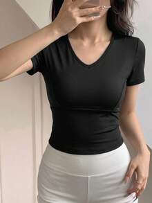DAZY 女款純色抓皺修身百搭休閒短袖上衣 - 黑色 - 查看 6