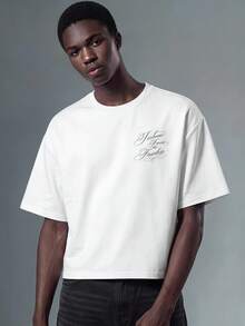 Salvezio American Vintage Dark Pattern Badge Cursive Font Typography Fashion Print Men's White Standard Size Cropped Loose Fit Short Sleeve T-Shirt - White - View 4