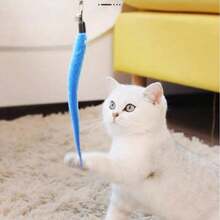 1.8M Telescopic Cat Teaser Wand, 4-Section 360° Flexible Replaceable For Stimulating Cat's Joy (Bell Random Colors) - White - View 3