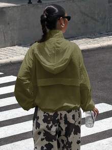 Muchica 女式梭织军绿色连帽拉链长袖防晒夹克（秋冬款） - 軍綠色 - 查看 2