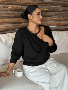 Dazy Plus Solid Color Asymmetric Neckline Hollow-Out Waist-Cinching Short Long Sleeve Black Autumn/Winter New Pullover Sweater - Black - View 3