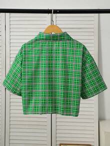 SHEIN Teen Girl Black And White Plaid Letter Print Drop Shoulder Short Sleeve Shirt, Shirt Collar, Dropped Shoulder Design, Low Neck, Girls Plaid And Letter Print Short Sleeve Top, Suitable For Daily Wear, Outings, Spring And Summer - Green - View 2