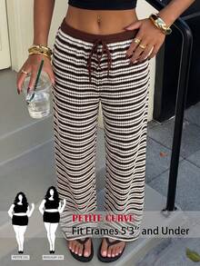 SHEIN PETITE CURVE 大尺碼休閒寬鬆條紋直筒長褲 - 彩色 - 查看 1