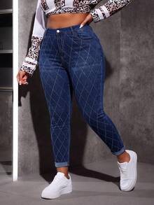 Slaydiva Women's Plus-Size High-Waisted Skinny Jeans Featuring Pockets, Button Closure, And A Diamond-Quilted Design-Suitable For Daily Wear, Outings, Or Parti - Dark Wash - View 4