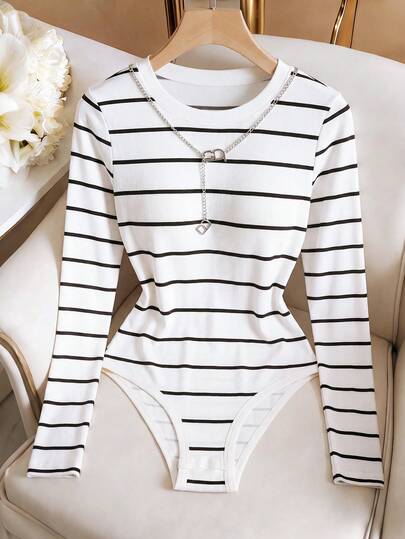Qadelle A New Best-Selling Digital Printed Black And White Striped Long-Sleeved Jumpsuit