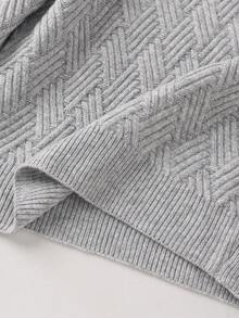 SHEIN Teen Boy Teen Boys Casual Gray Comfortable Textured Solid-Color Crew Neck Sweater Is A Versatile Piece, Perfect For The Fall/Winter Back-To-School Season. - Grey - View 7