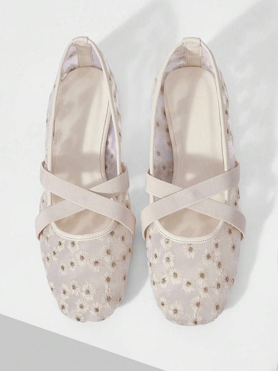 MOTF EMBROIDERED MESH FLAT SHOES WOMEN'S 2026 SPRING AND SUMMER NEW CROSS-STRAP BALLET SHOES ROUND TOE DAISIES FLORAL FAIRY SHOES WOMEN - Chantilly - View 2