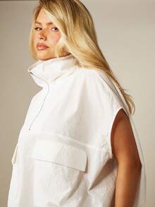 MISSGUIDED Sleeveless Half-Zip Funnel Neck Woven Top With Cargo Pockets Oversized Boxy Fit Spring Summer - White - View 5