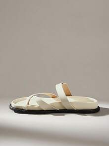 Solecia Women's New Flat Sandals, Slip-On Flip-Flops, Comfortable And Casual. - Milk tea color - View 4
