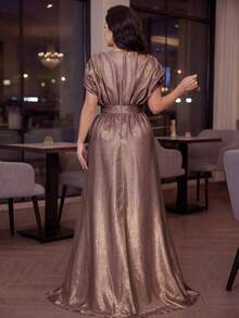 SHEIN Lady CURVE 大尺碼女款深V領百褶休閒派對洋裝 - 粉色 - 查看 2