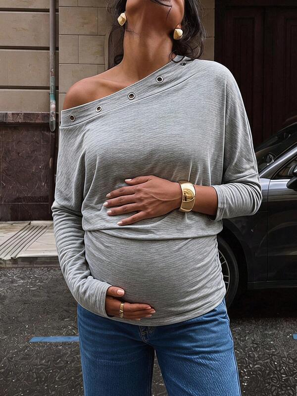 SHEIN Sudadera de maternidad de unicolor con hombro asimétrico, decoración de botones de ojo de gallo, casual y versátil, de manga larga