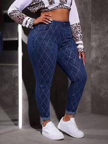 Slaydiva Women's Plus-Size High-Waisted Skinny Jeans Featuring Pockets, Button Closure, And A Diamond-Quilted Design-Suitable For Daily Wear, Outings, Or Parti - Dark Wash - View 1