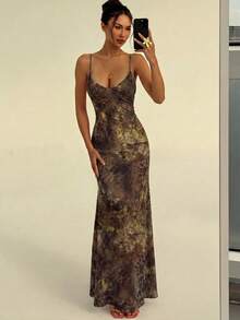 Aloruh Spring/Summer Vacation Spaghetti Strap Tie-Up Fitted Sexy Printed Women's Dress - Brown - View 4