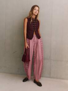 Nöista Balloon-Leg Denim Pants In Dusty Pink With Burgundy Stripes And High Waist. Fashionable Design For Casual Styling, Streetwear And Fall - Pink - View 1