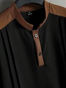 Manfinity CasualCool 男士休閒復古華夫格針織亨利領短袖襯衫，對比色立領 Polo 衫，黑色老錢風 T-shirt，適合夏季度假 - 黑色 - 查看 3