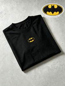 BATMAN X SHEIN Manfinity EMRG 男士圓領休閒百搭日常穿著短袖T恤 - 黑色 - 查看 2