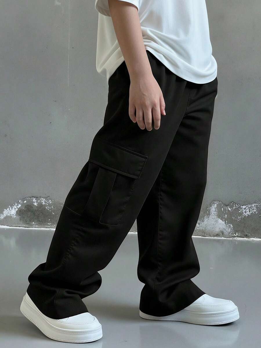 SHEIN 兒童青少年男孩休閒黑色日常舒適3D口袋寬鬆純色梭織短褲工裝褲，Y2K穿搭，適合春/夏，外出、情人節、約會、旅行、度假、家庭聚會、返校、婚禮季、晚會、運動、生日派對