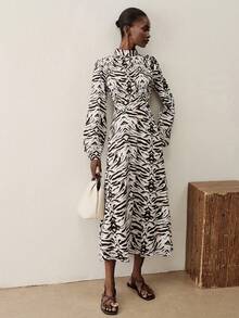 Aveloria Modichic French Elegant Pleated Chest Design Fashion Off-White Long Sleeve Dress With Matching Fabric Belt Day Party Work Autumn - Multicolor - View 5
