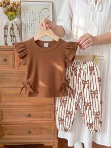 SHEIN Vintaside Kids 2件組女嬰針織羅紋布料短袖圓領T恤與配套蝴蝶結條紋鬆緊腰收口長褲套裝，適合春夏，蝴蝶結，休閒派對度假穿著，田園風 - 彩色 - 查看 6