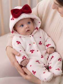 SHEIN Newborn Baby Girl Sweet Princess Style One-Piece Jumpsuit, Flannel Knit Fabric, White Base With Red Bow Full Print, Long Sleeve Hooded Footed Design With Large Bow Decoration, Thickened And Thermal Lined, Suitable For Holiday Photos, Full Moon Outings, Autumn/Winter For 0-9 Months Old Baby Girls - Red and White - View 1