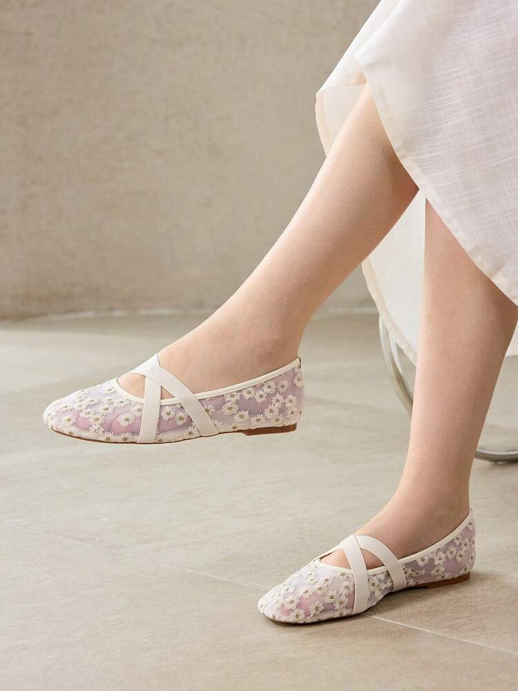 MOTF EMBROIDERED MESH FLAT SHOES WOMEN'S 2026 SPRING AND SUMMER NEW CROSS-STRAP BALLET SHOES ROUND TOE DAISIES FLORAL FAIRY SHOES WOMEN - Chantilly - View 6