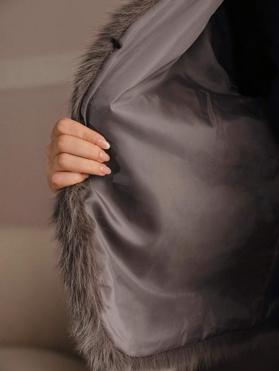 Women's Gray Faux Fox Fur Coat, Short Loose Fit Plush Jacket, Luxury Elegant Faux Fur Coat For Autumn/Winter